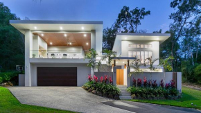 Canopy Views Luxury Holiday House Palm Cove